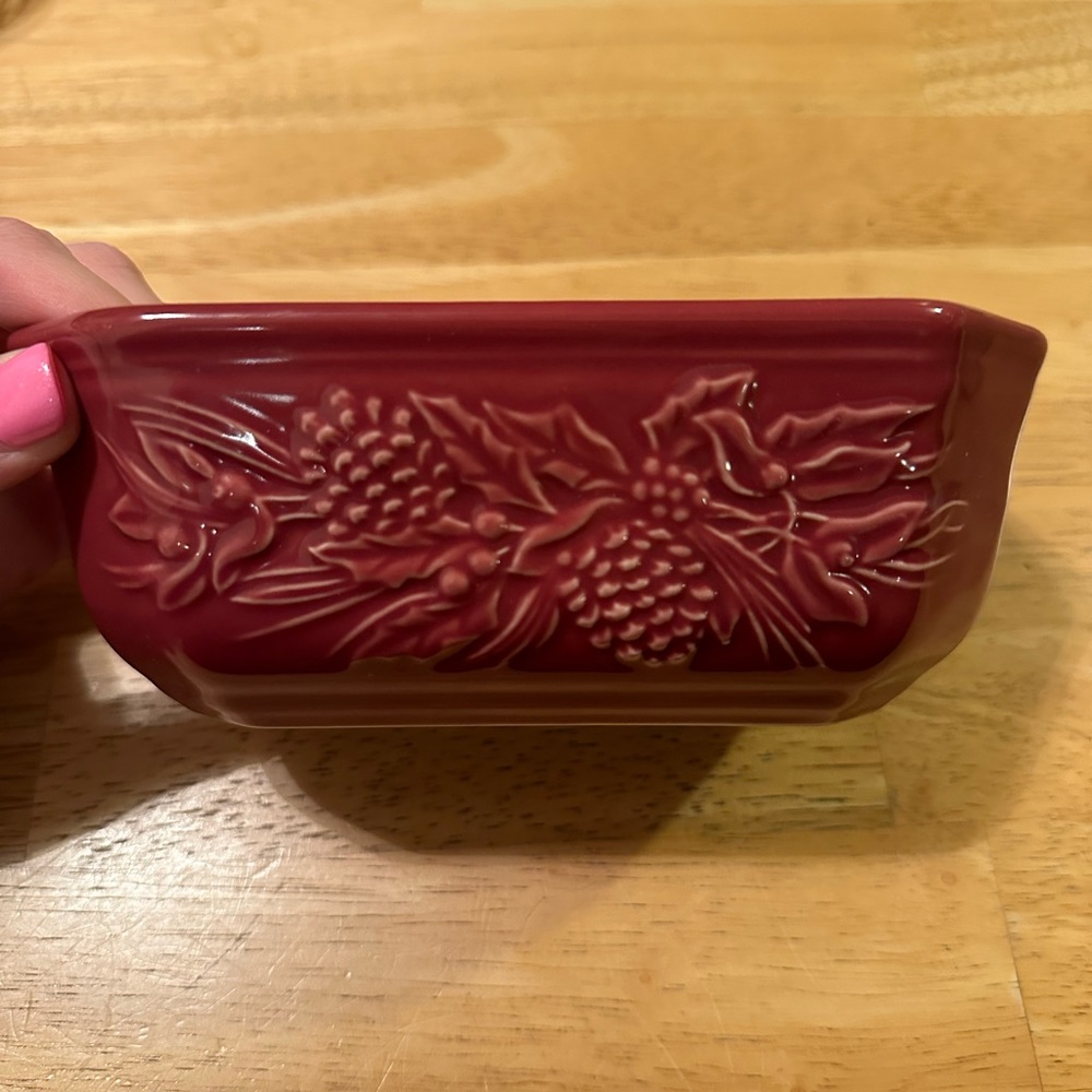 NWOT Longaberger Pottery Nature’s Garland Dish
